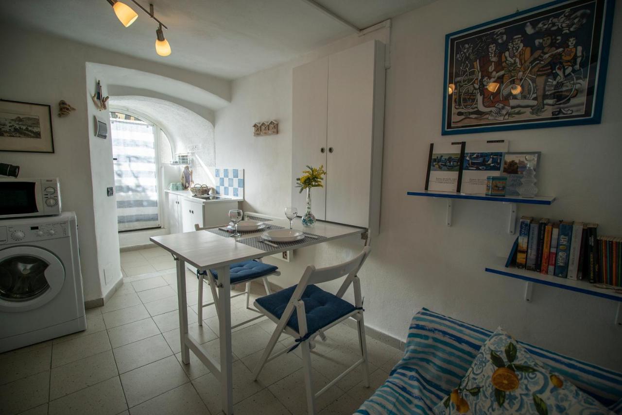 Borgo Antico - Il Nido Di Briciola Apartman Lerici Kültér fotó